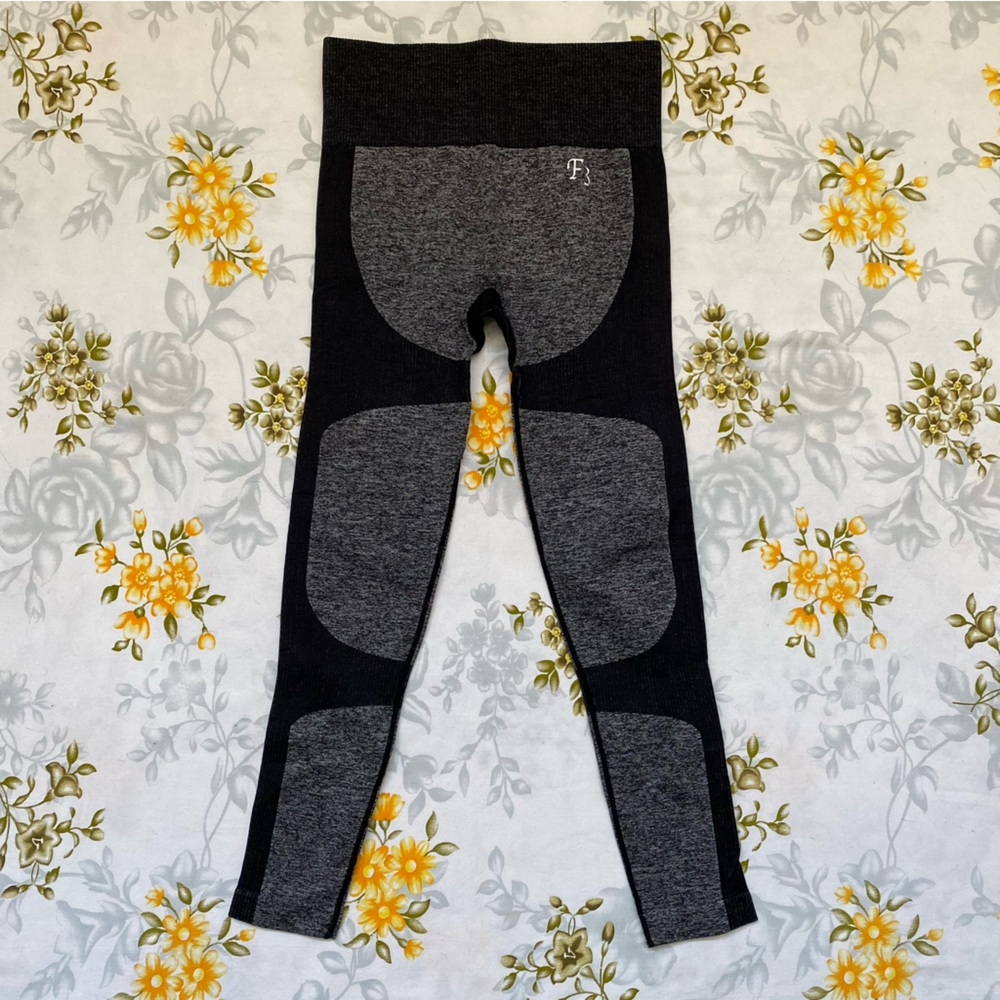 F3 Black & Grey Workout Leggings
